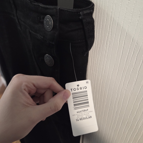 NWT Torrid Black Wide-Leg Denim Overall- Size 16R - Picture 11 of 14